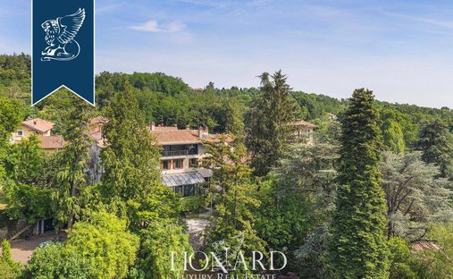 Castle for Sale in Montonate, Lombardy, Italy
