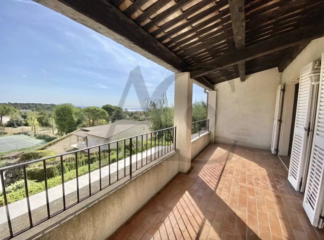 Apartment in Vaug, Villeneuve-Loubet, France 1 - 14472270