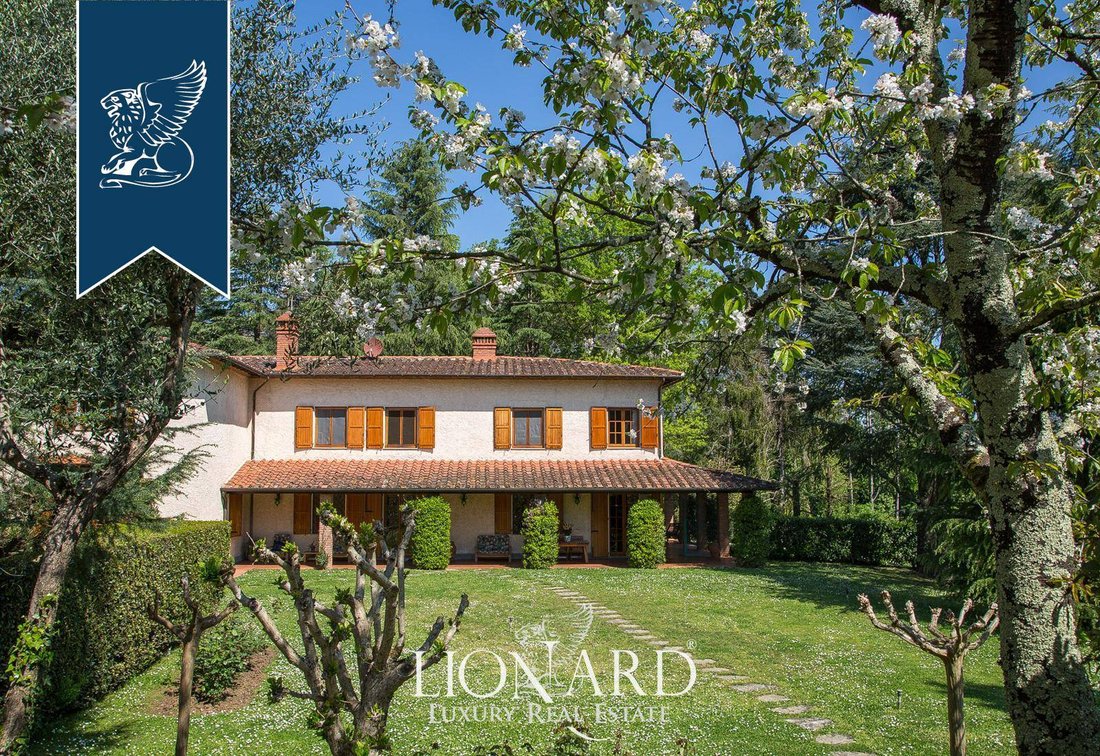 Villa in Saint Mary del Giudice - San Lorenzo a Vaccoli, Lucca, Tuscany 3 - 10918729
