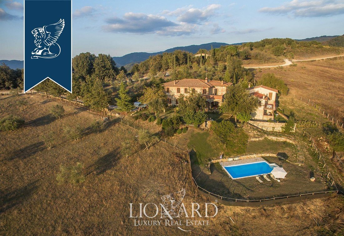Villa in Montefioralle, Greve in Chianti, Tuscany 5 - 10918251