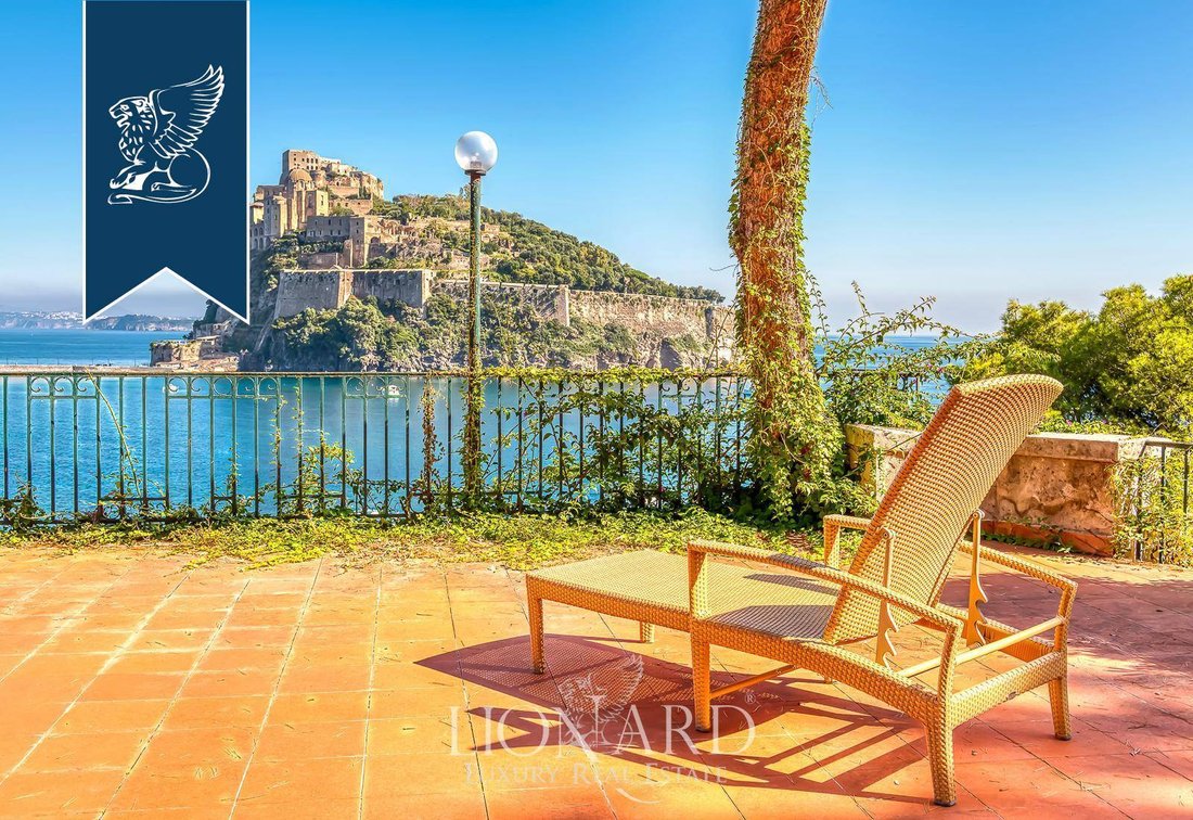 Villa in Ischia, Campania, Italy 4 - 12421676