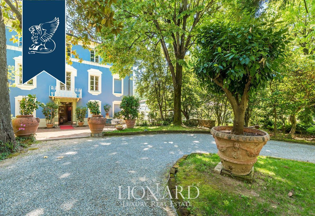 Villa in Saint Mary del Giudice - San Lorenzo a Vaccoli, Lucca, Tuscany 1 - 11127394