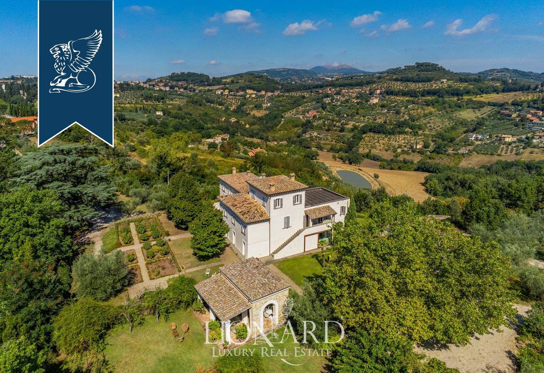 Villa in Monteluce, Perugia, Italy 3 - 11150401