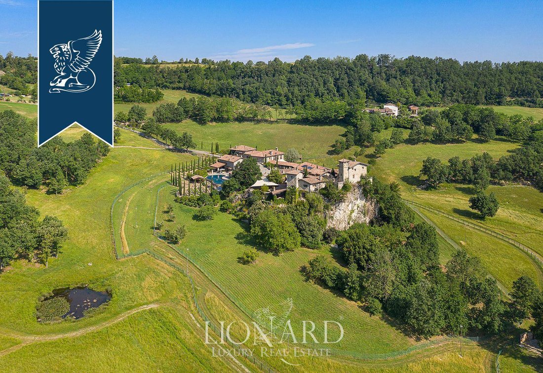 La Corona di Val Nure: A Timeless Hamlet Where Stone Whispers to Sky