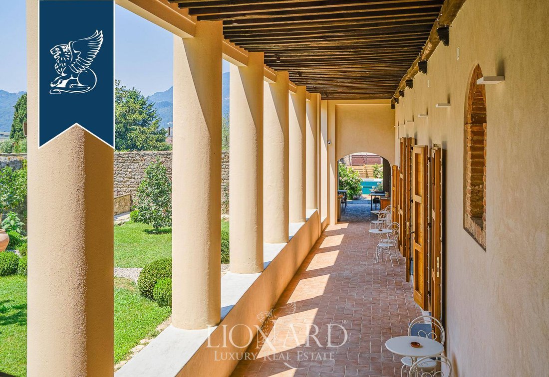 Villa in Camaiore, Tuscany, Italy 4 - 12316015