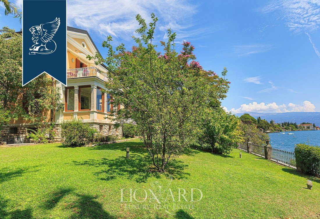Apartment in Gardone Riviera, Lombardy, Italy 5 - 12315999