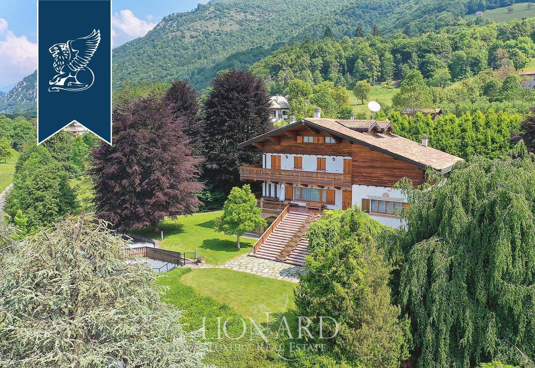 Villa in Cremeno, Lombardy, Italy 2 - 11542607