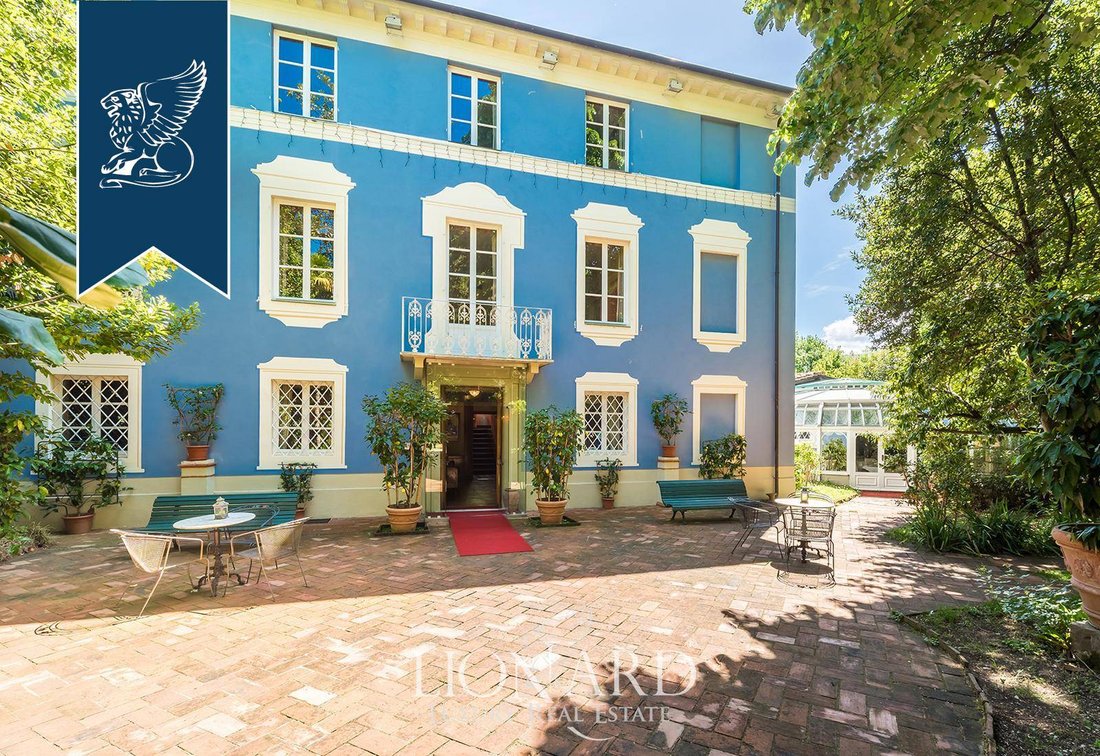 Villa in Saint Mary del Giudice - San Lorenzo a Vaccoli, Lucca, Tuscany 2 - 11127394