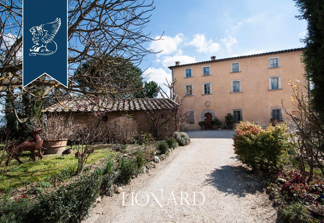 Villa in Montepulciano, Tuscany, Italy 3 - 10918133