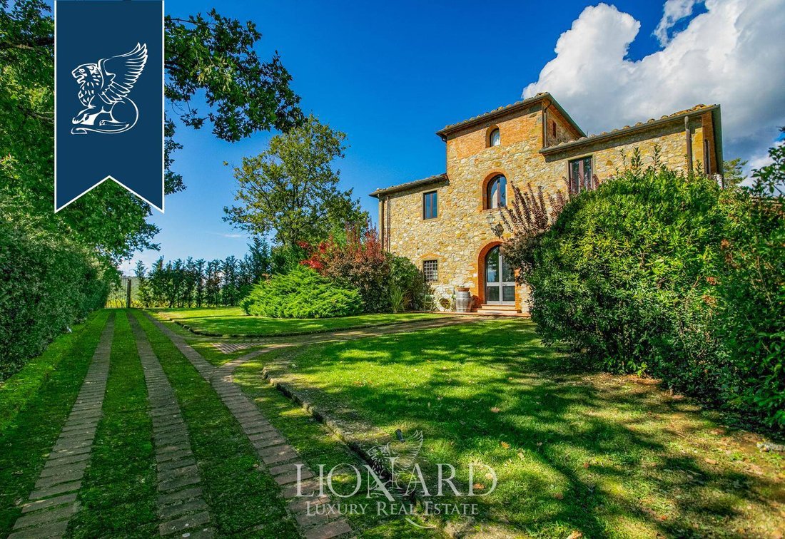 House in Bucine, Tuscany, Italy 1 - 11287309