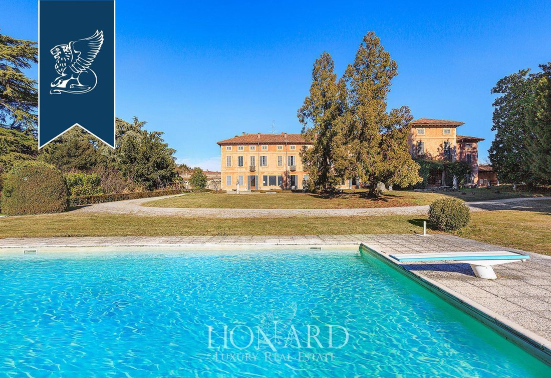 Villa in Sirtori, Lombardy, Italy 4 - 11835836