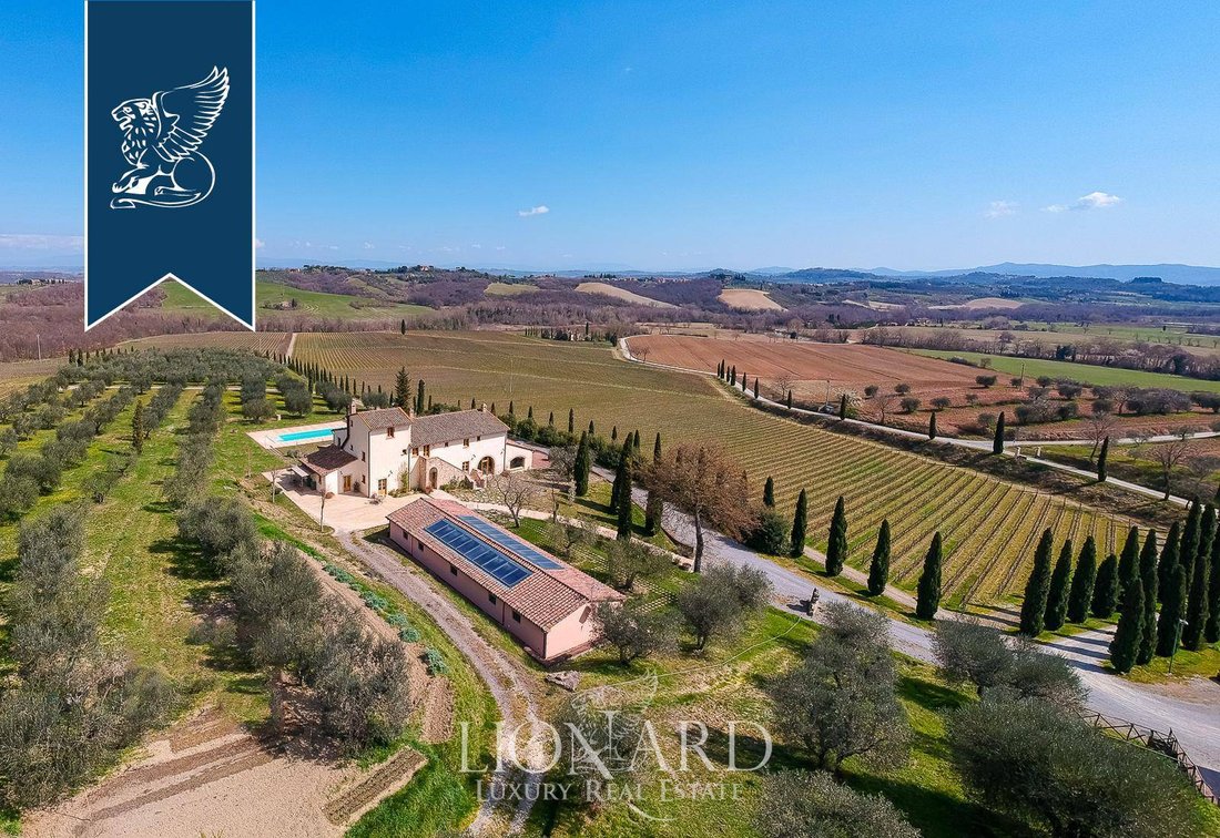 Villa in Sarteano, Tuscany, Italy 2 - 11424289
