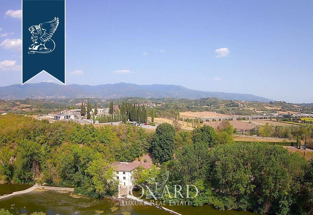 Villa in Rignano sull'Arno, Tuscany, Italy 2 - 10918844