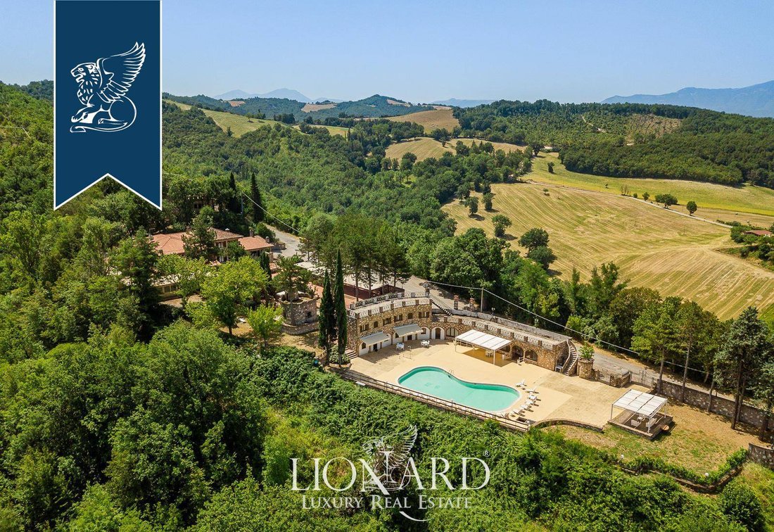 Villa in Fermignano, Marche, Italy 2 - 12206326