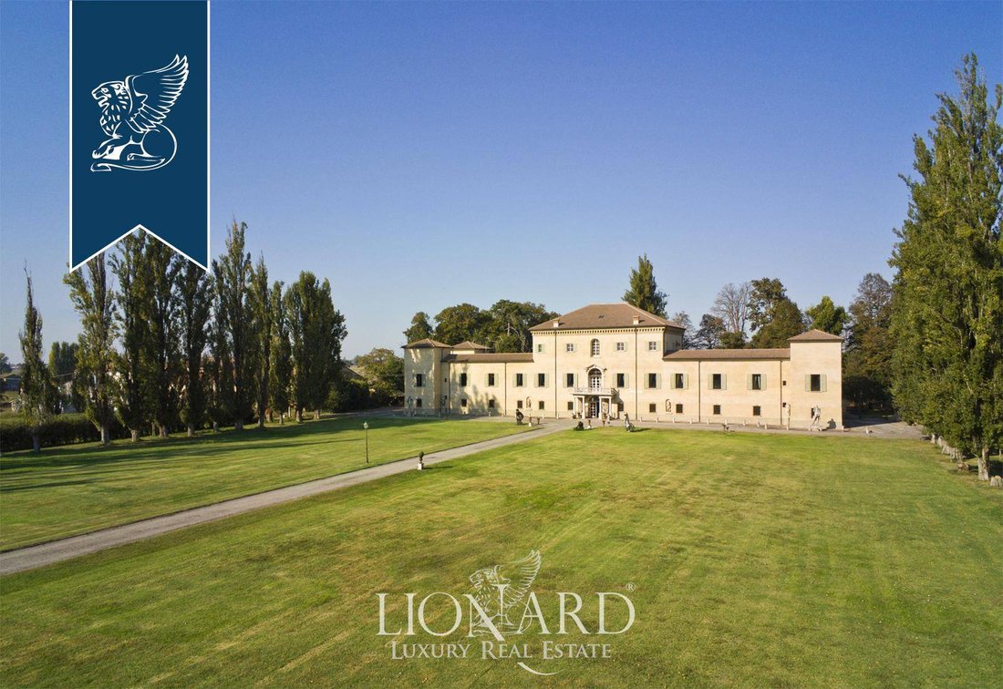 Villa in Reggiolo, Emilia-Romagna, Italy 3 - 10919194