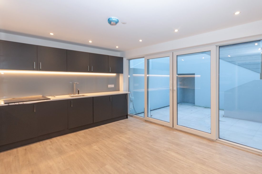 House in Northern Ireland 4 - 15065203