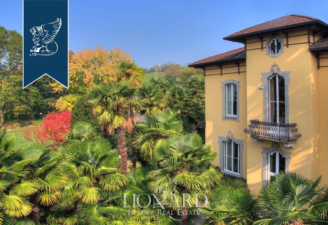 Villa in Merate, Lombardy, Italy 3 - 11987806