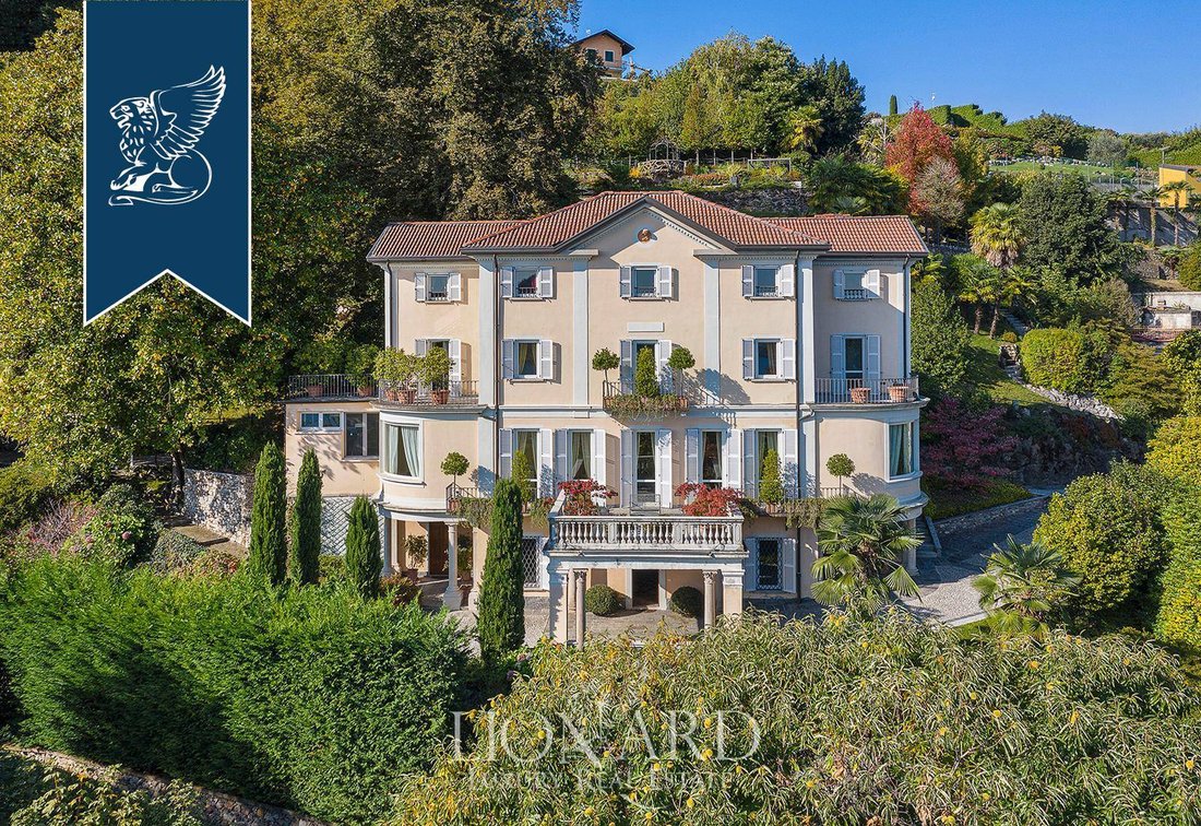 Villa à Arona, Piémont, Italie 3 - 11719419