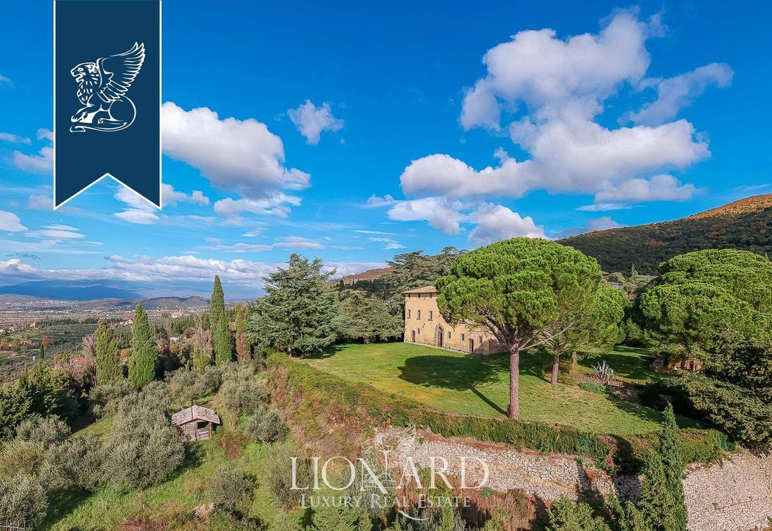 Il Castello dei Sogni: A Tuscan Crown Jewel in Arezzo’s Golden Hills