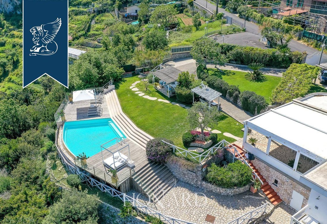 Villa in Sorrento, Campania, Italy 5 - 12060757