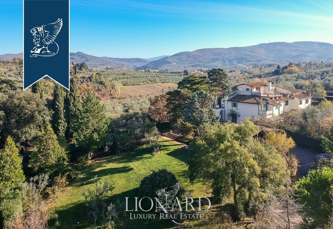 Villa en Grassina, Toscana, Italia 1 - 10918401