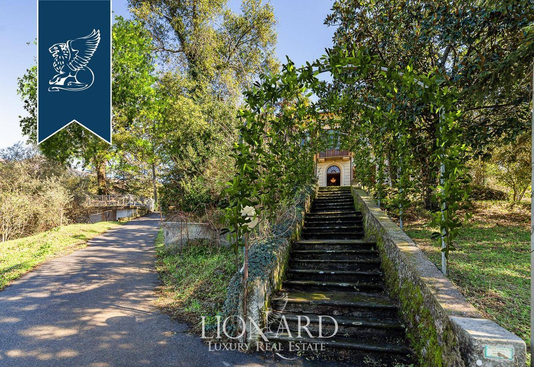 Villa in Camaiore, Tuscany, Italy 5 - 11150369