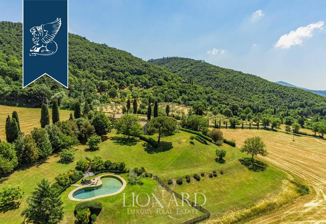 Villa in Sarteano, Tuscany, Italy 5 - 11599024