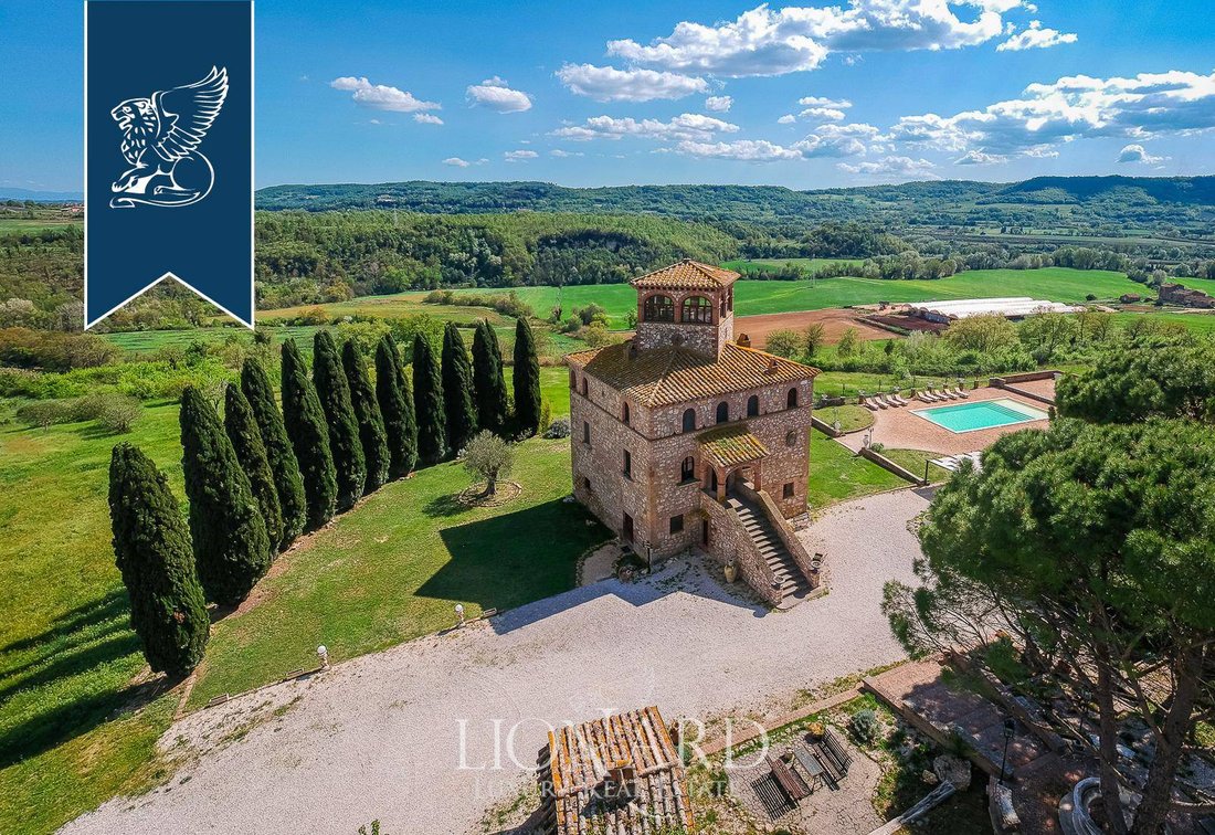 Villa in Orte, Lazio, Italy 1 - 12032712