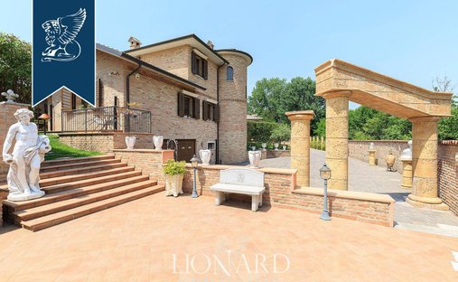 Villa a Giussago, Lombardia, Italia 1