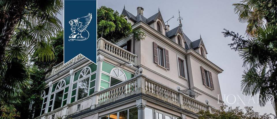 Villa in Luino, Lombardy, Italy 1 - 10918591