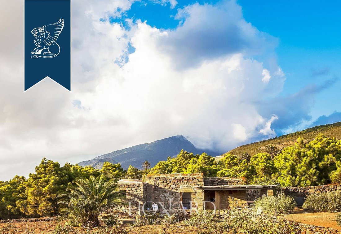 Villa in Pantelleria, Sicily, Italy 4 - 12970420