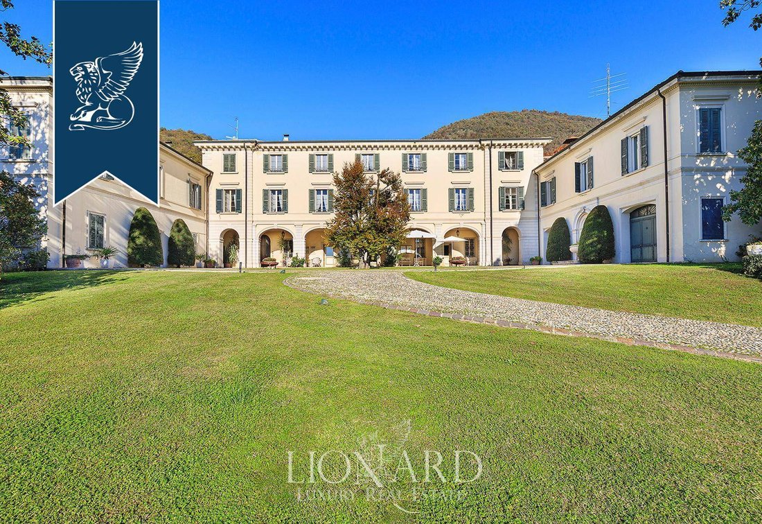 Villa in Gussago, Lombardy, Italy 1 - 12673136