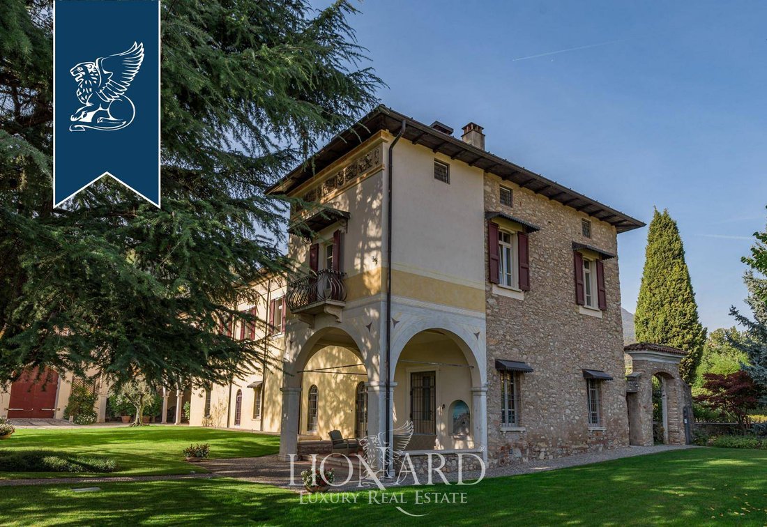 Villa in Botticino Sera, Lombardy, Italy 2 - 12444169