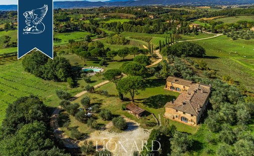 Villa in Historic Center, Siena, Tuscany 1