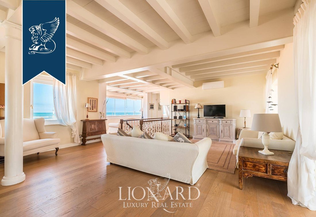 Apartment in Italy 5 - 10918082