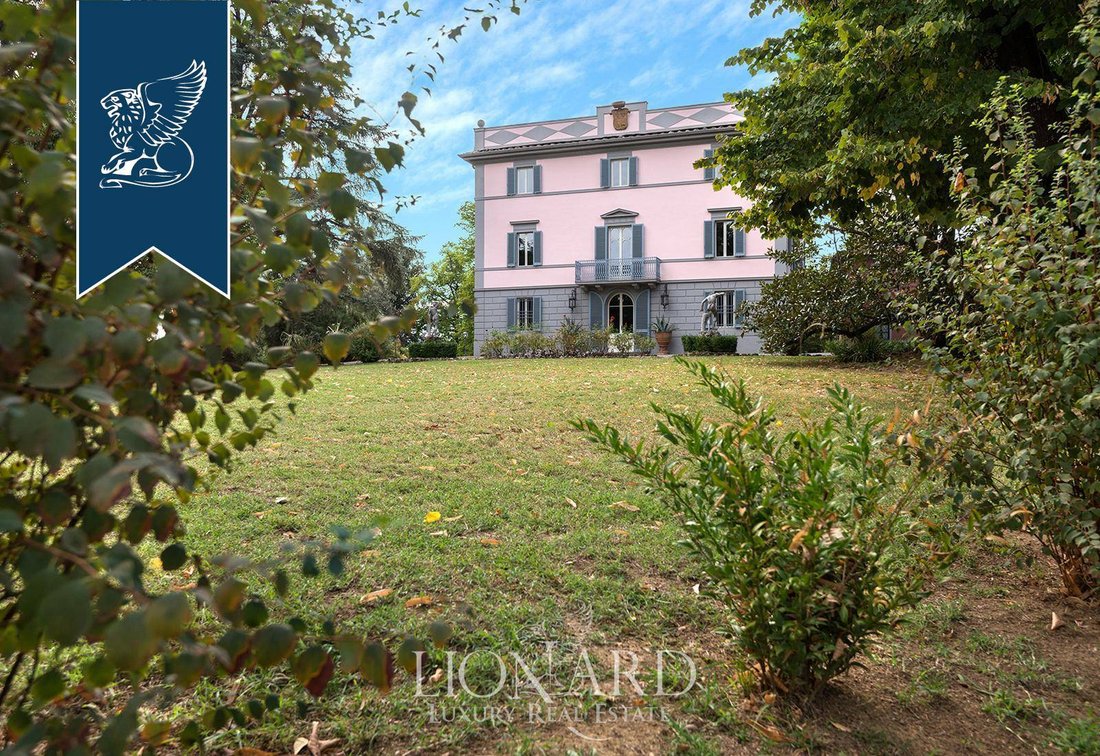 Villa in Center, Pescia, Tuscany 3 - 11671497