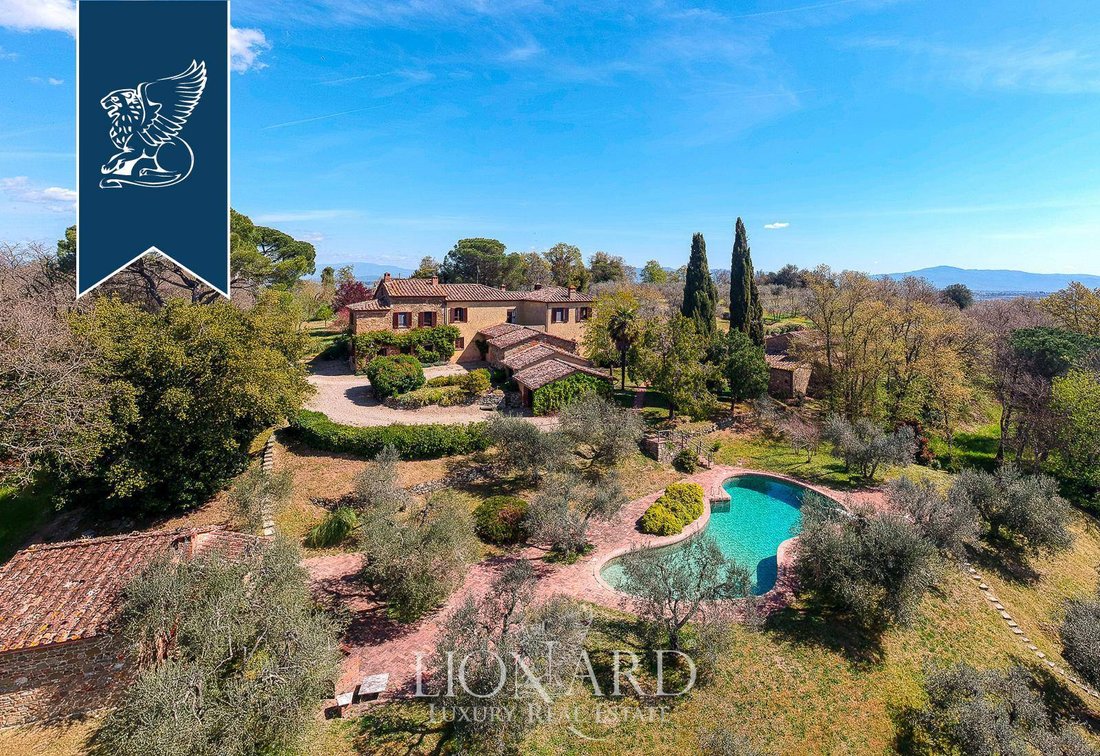 Villa in Lucignano, Tuscany, Italy 1 - 11452386