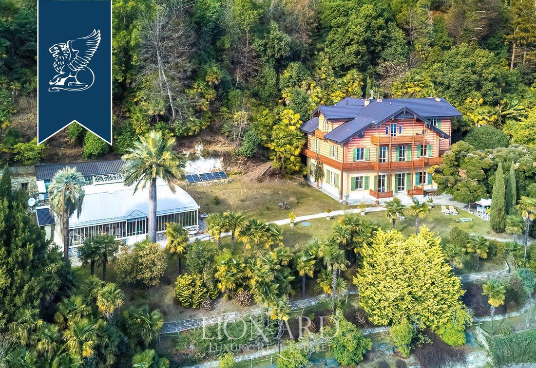 Villa in Verbania, Piedmont, Italy 4 - 12594656