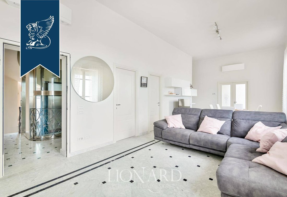 Villa in Center, Forte dei Marmi, Tuscany 4 - 12970347