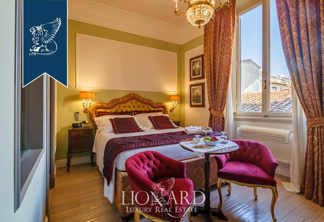 Apartment in Center, Florence, Tuscany 2 - 10917987