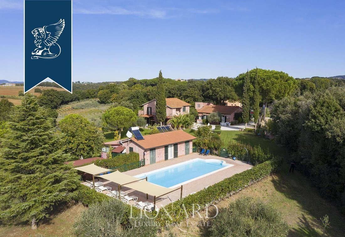 Villa in Bibbona, Tuscany, Italy 2 - 11912346