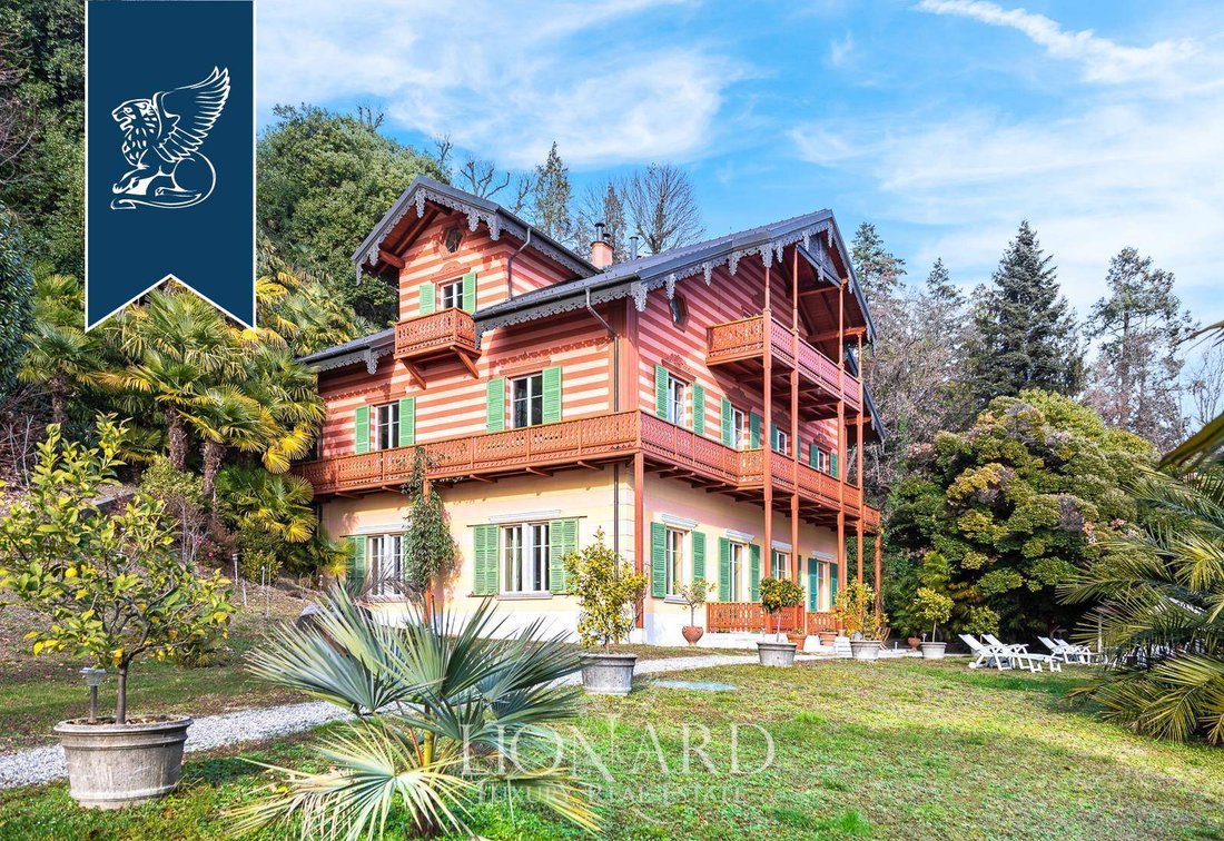 Villa in Verbania, Piedmont, Italy 3 - 12594656
