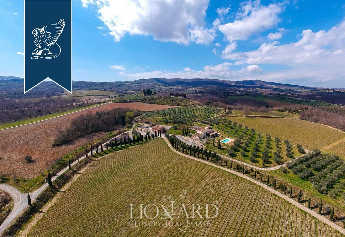 Villa in Sarteano, Tuscany, Italy 3 - 11424289