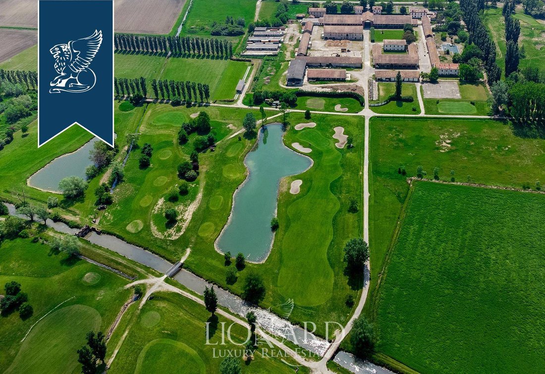 Villa in Santa Maria della Croce - Santo Stefano in Variano, Crema, Lombardy 3 - 11490442