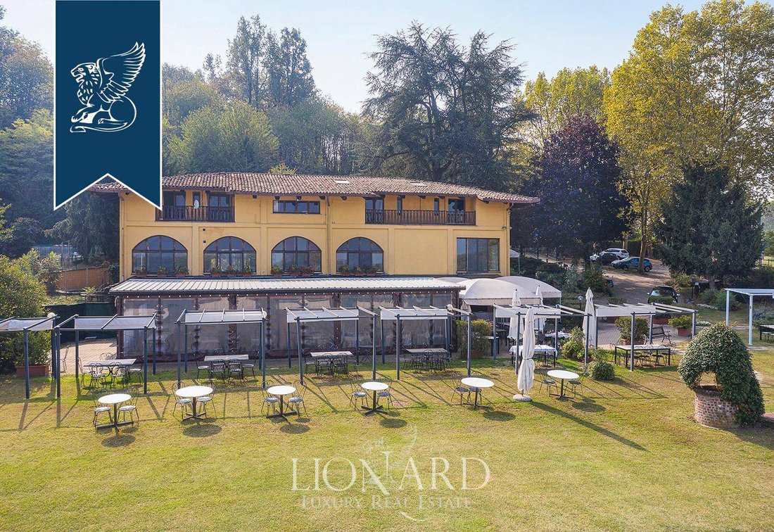 Villa in Candia Canavese, Piedmont, Italy 5 - 12444118