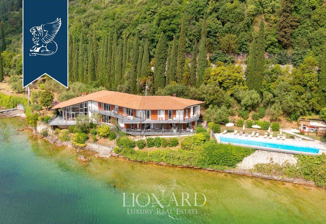 Villa in Roina, Toscolano, Lombardy 1 - 11625336