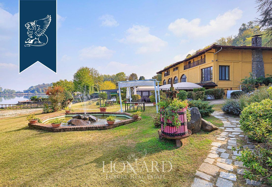 Villa in Candia Canavese, Piedmont, Italy 3 - 12444118