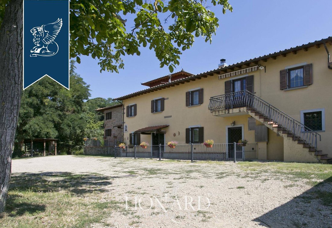Villa in Vicchio, Tuscany, Italy 5 - 10919470