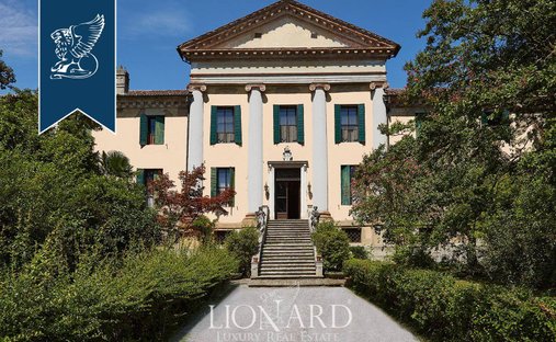 Villa in Abano Terme, Veneto, Italy 1