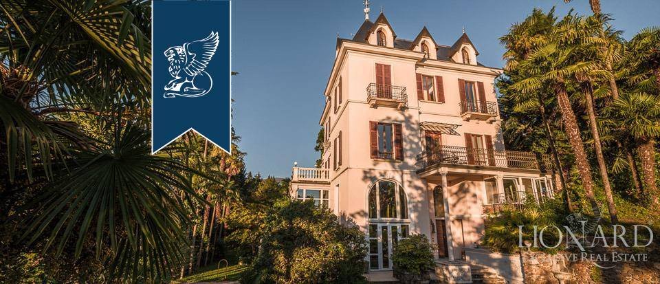 Villa in Luino, Lombardy, Italy 4 - 10918591